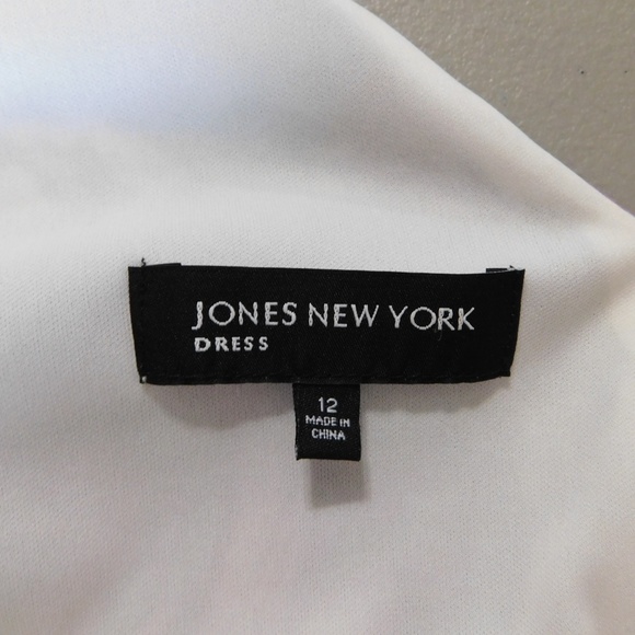 Jones New York Dress Purple Floral Ruffled Dress - Picture 3 of 4